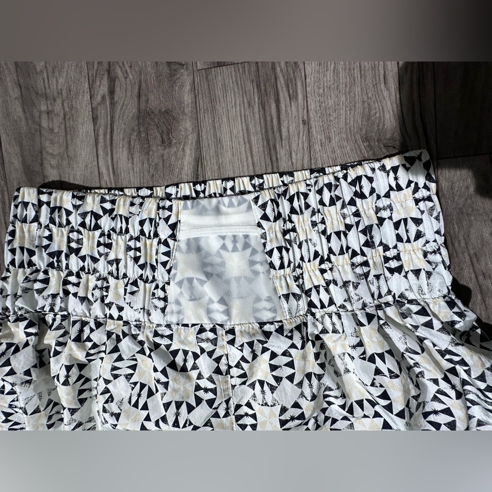 Free People. FP Movement Shorts "The Way Home" – Geometric Print.size L - Picture 15 of 17